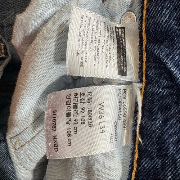 Levi’s 550 Relaxed Fit Jeans 36 X 34 Classic Rugged Workwear Blue Casual - Picture 13 of 16
